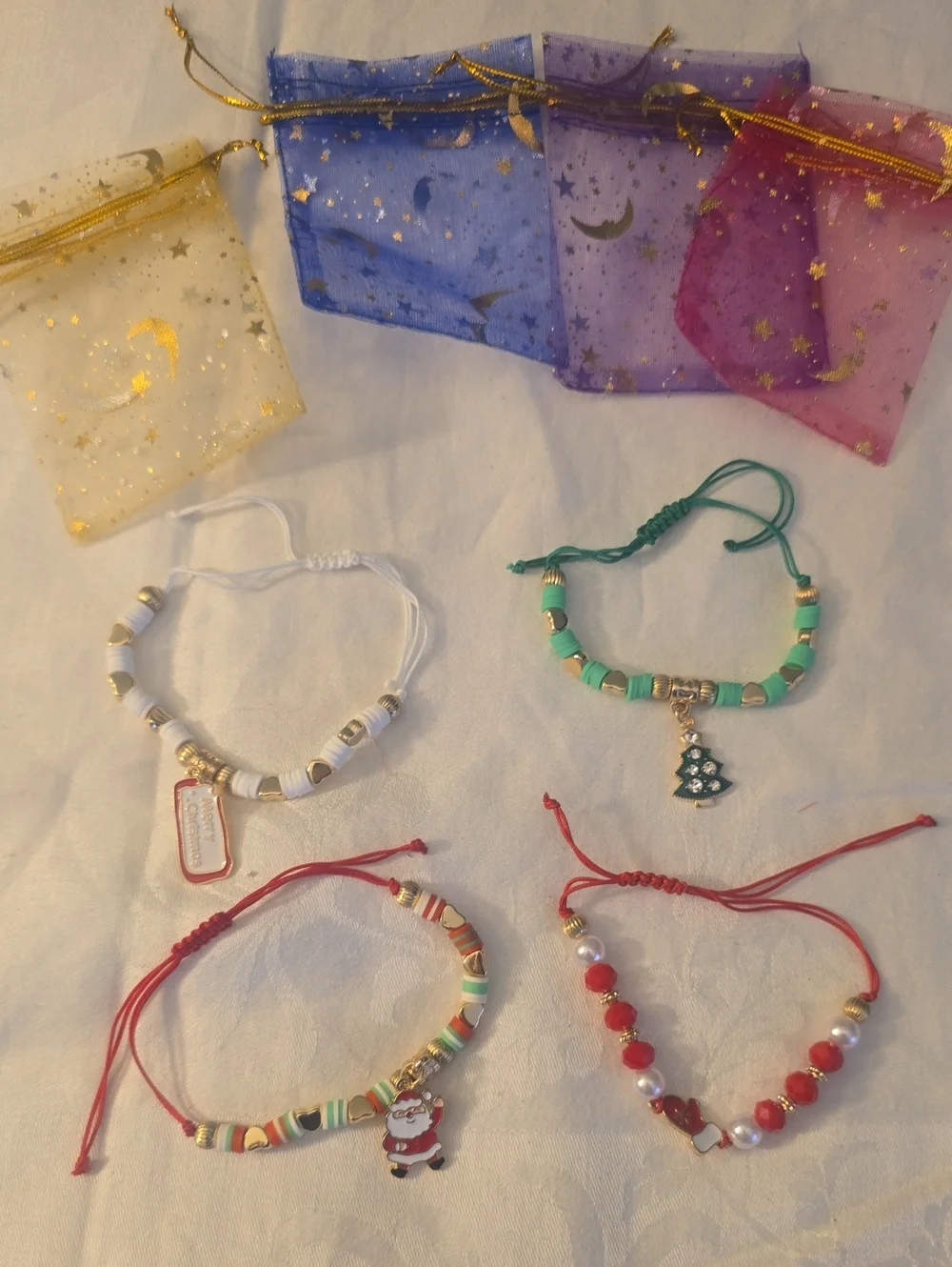 4 Christmas Charm Bracelet Set, Santa, Tree, Mitten, Merry Christmas, Gift Bags